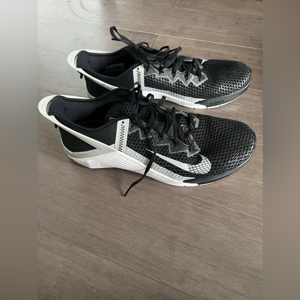 Nike Metcon 6 flyease size 15